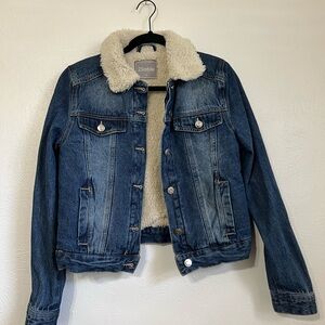 VICI 2Sable Mountains Away
Denim Cotton Shearling Jacket